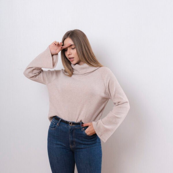 Chompa Beige Clara
