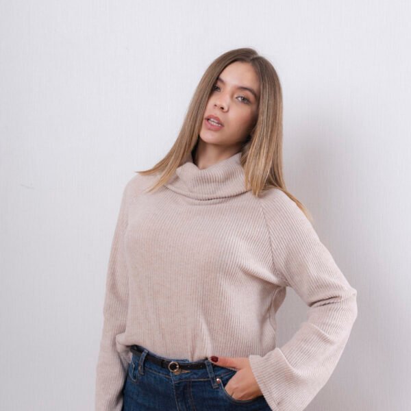 Chompa Beige Clara