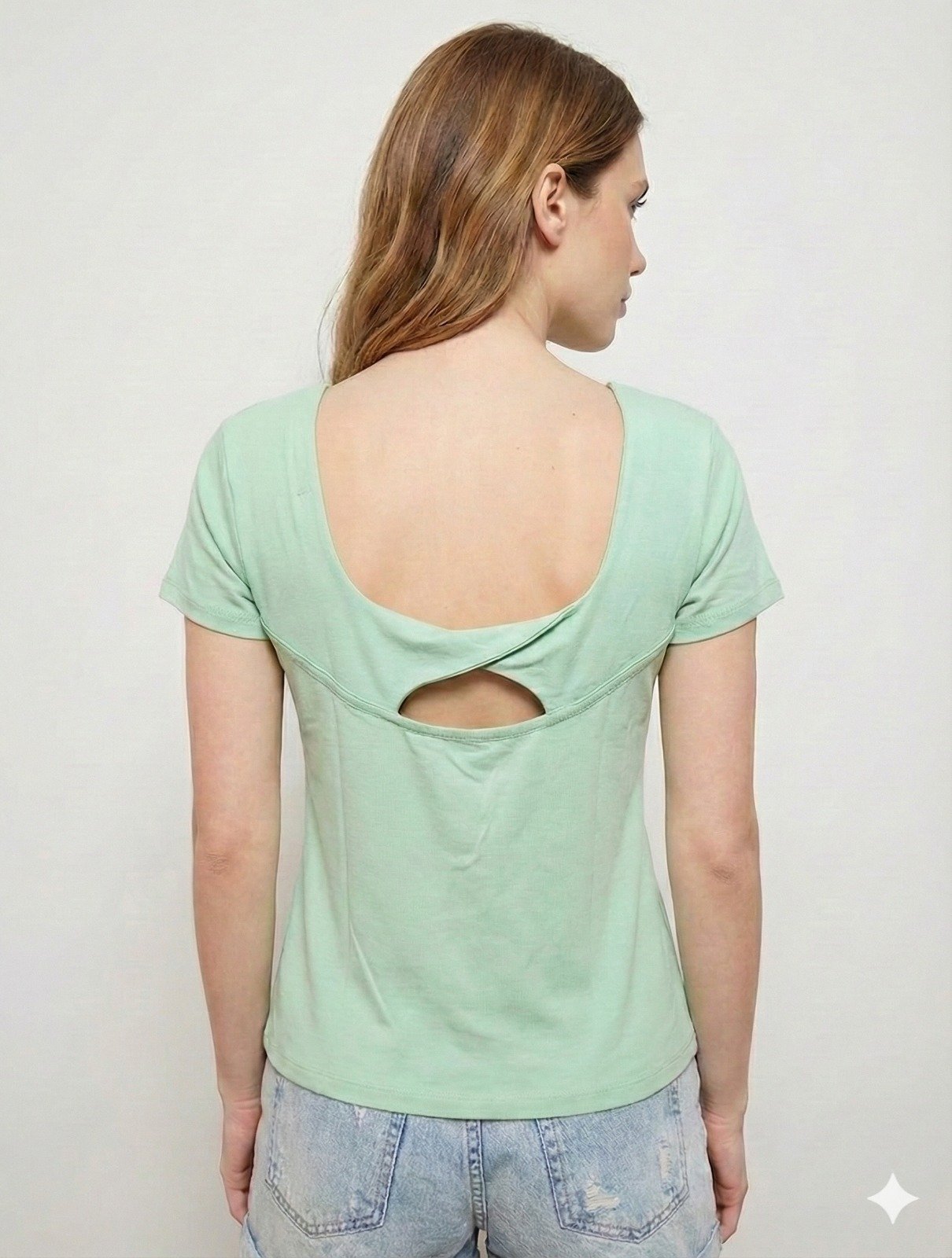 𝑷𝑶𝑳𝑶 𝑳𝑰𝑳𝑰